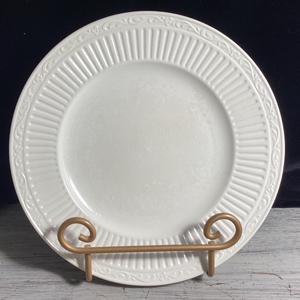 Mikasa Italian Countryside 8.5” Plates Salad or Dessert-6 plates